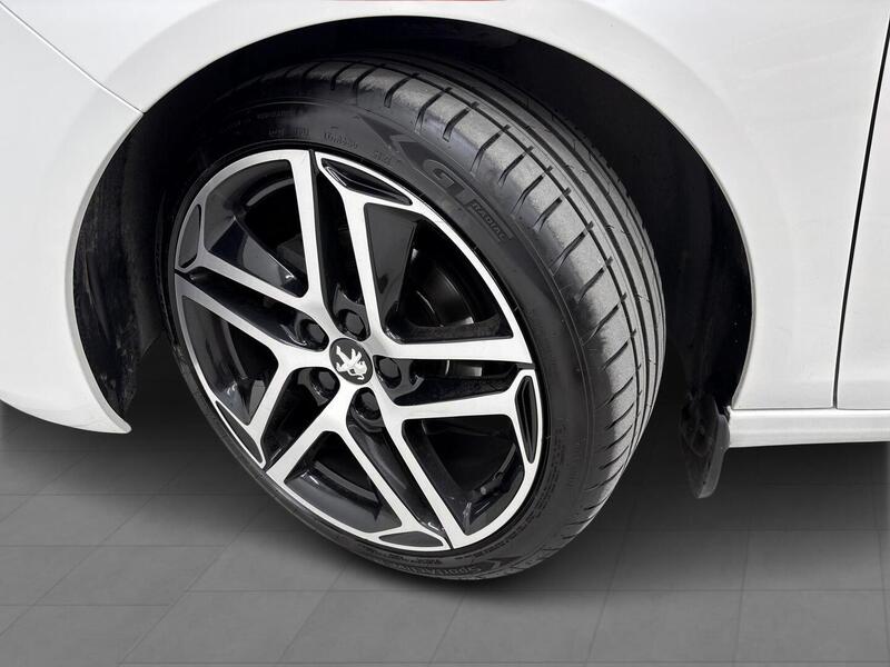 Peugeot 308 vaihtoauto