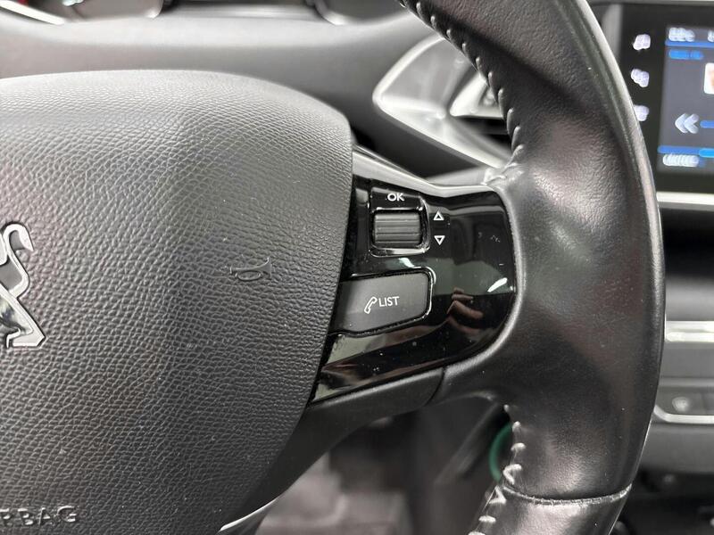 Peugeot 308 vaihtoauto