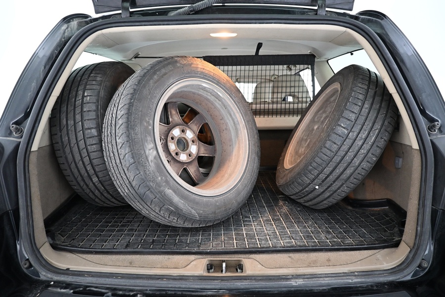 Volvo V70 vaihtoauto