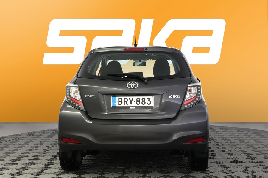 Toyota Yaris vaihtoauto