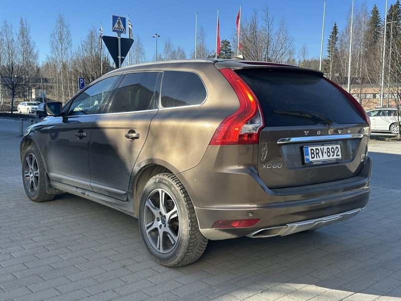 Volvo XC60 vaihtoauto