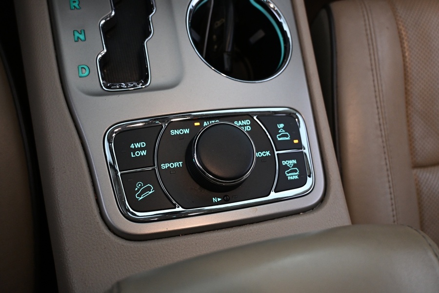 Jeep Grand Cherokee vaihtoauto