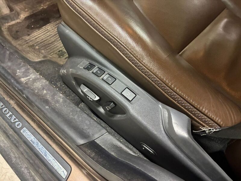 Volvo XC70 vaihtoauto