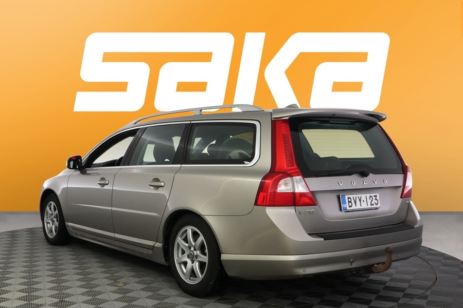 Volvo V70 vaihtoauto