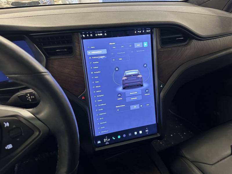 Tesla Model X vaihtoauto