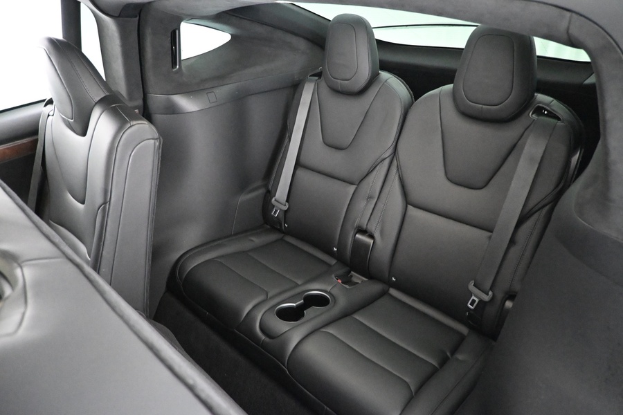 Tesla Model X vaihtoauto