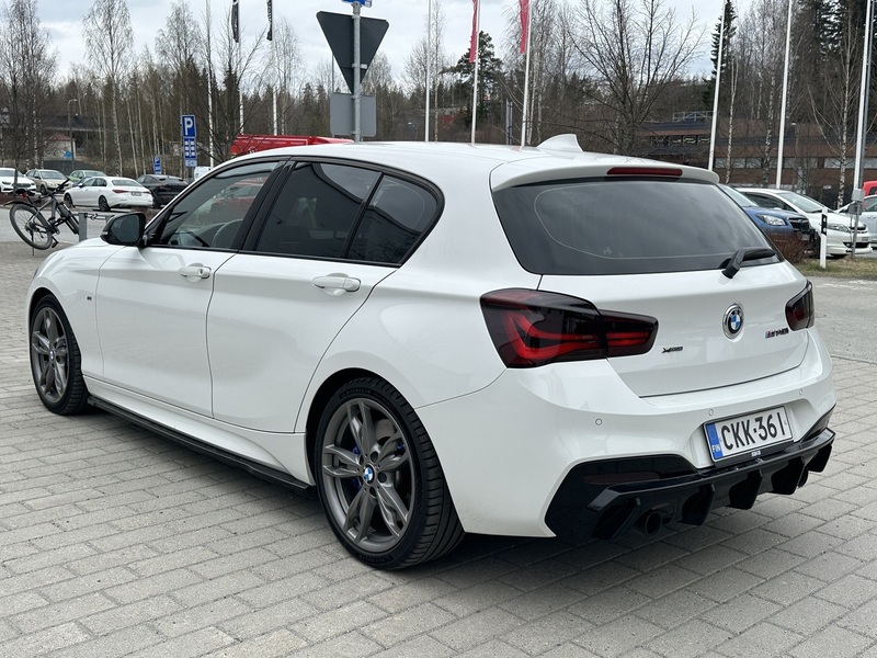 BMW M140i vaihtoauto