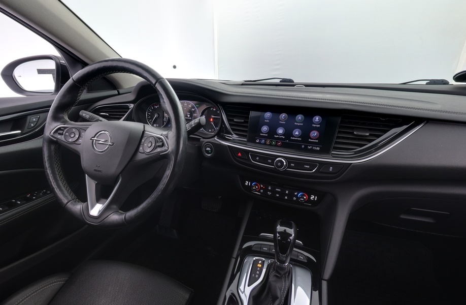 Opel Insignia vaihtoauto