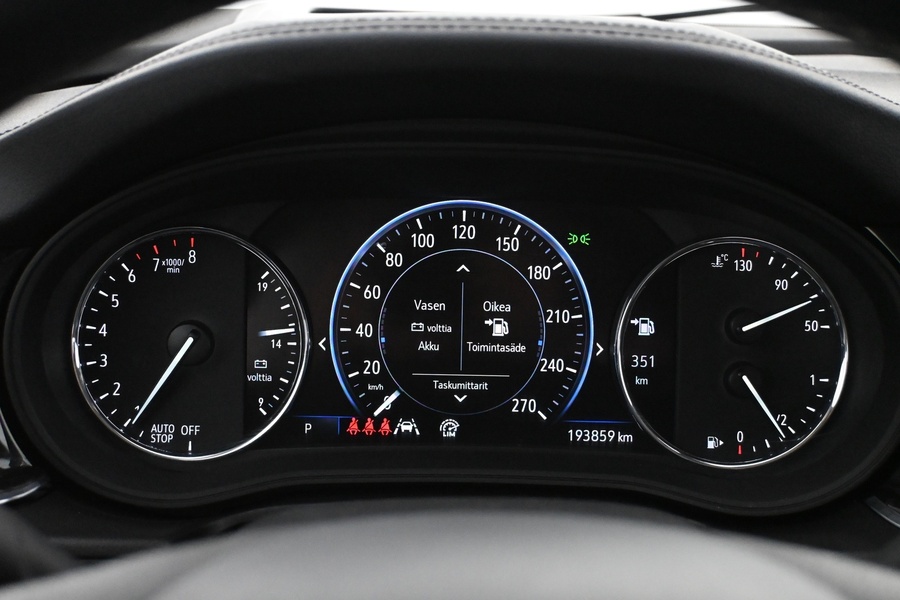 Opel Insignia vaihtoauto