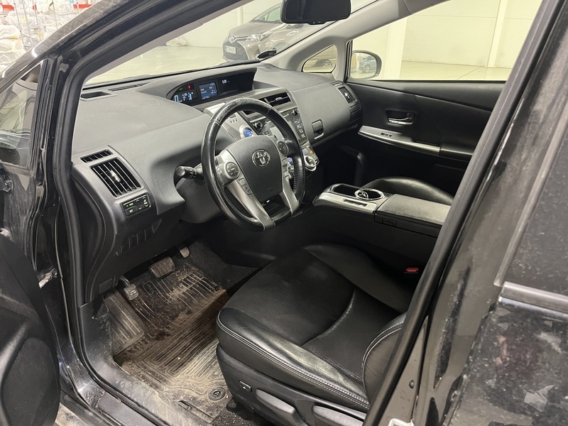 Toyota Prius+ vaihtoauto