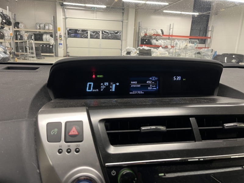 Toyota Prius+ vaihtoauto