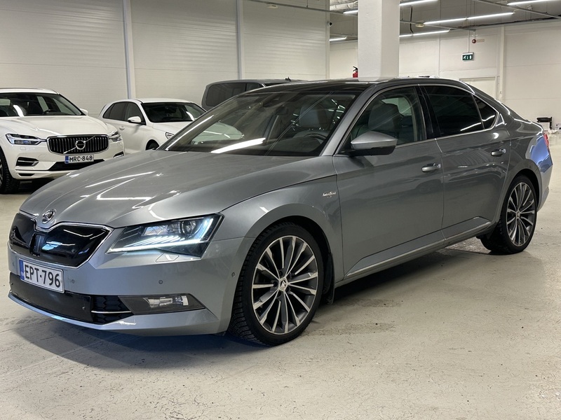 Skoda Superb vaihtoauto