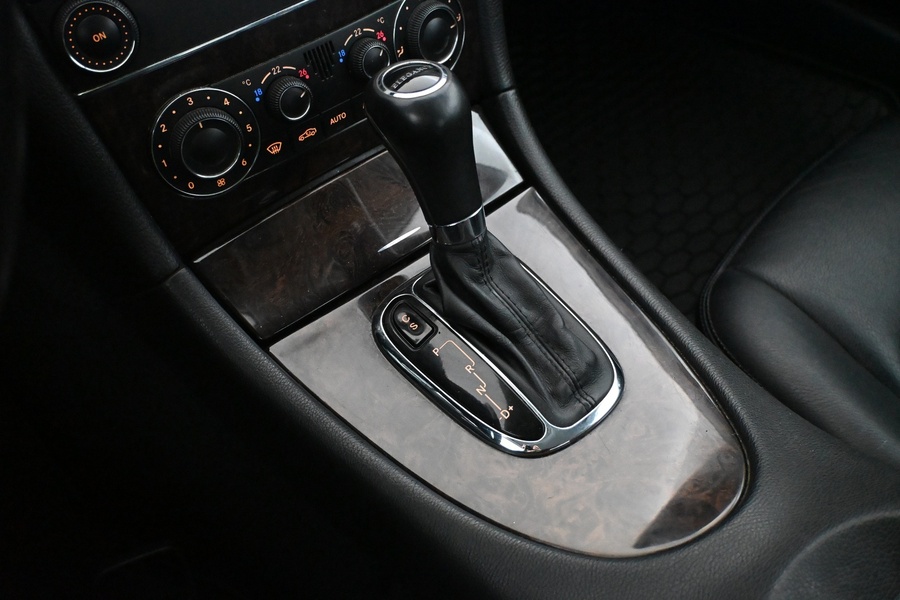 Mercedes-Benz CLK vaihtoauto