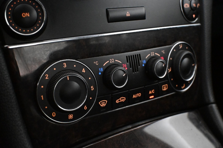 Mercedes-Benz CLK vaihtoauto