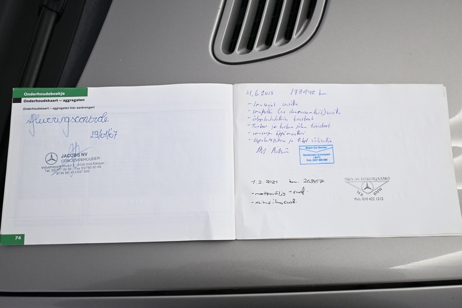 Mercedes-Benz CLK vaihtoauto