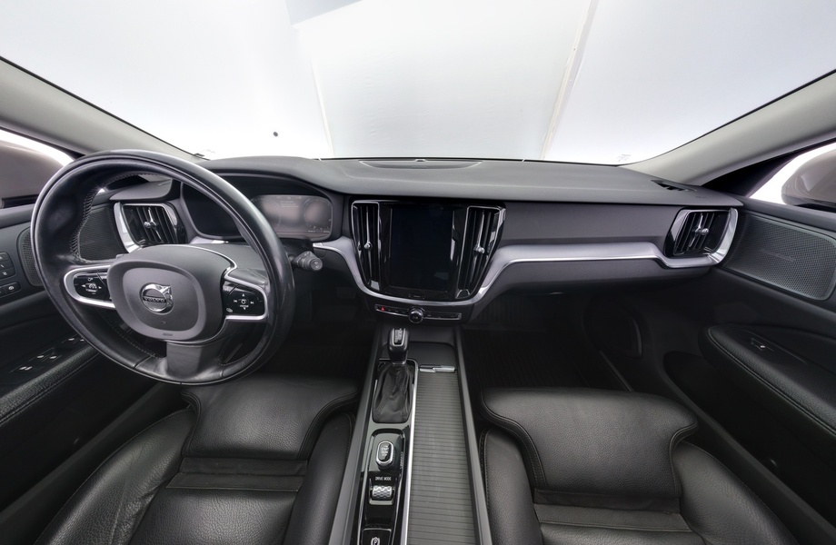 Volvo V60 Cross Country vaihtoauto
