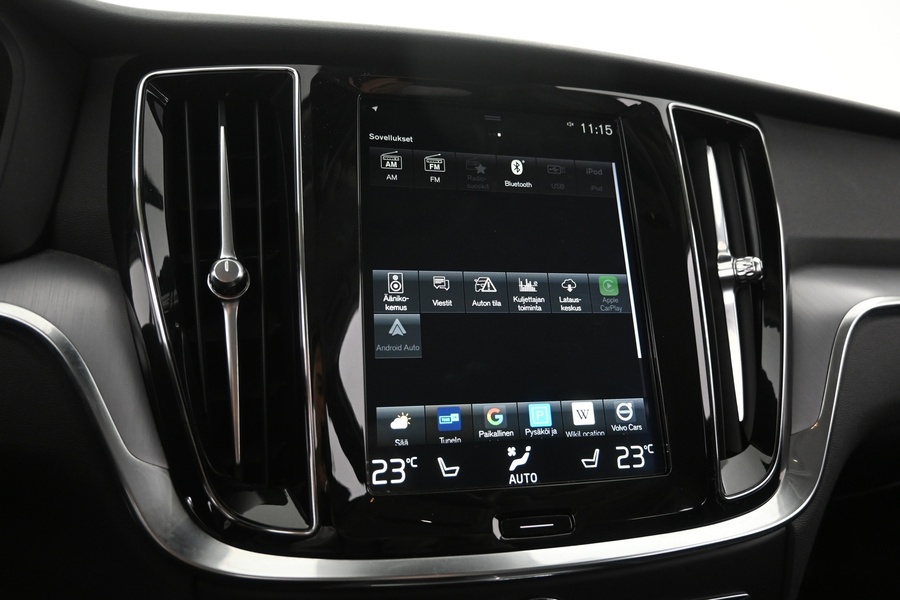 Volvo V60 Cross Country vaihtoauto