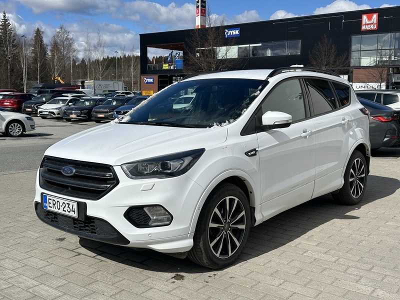 Ford Kuga vaihtoauto