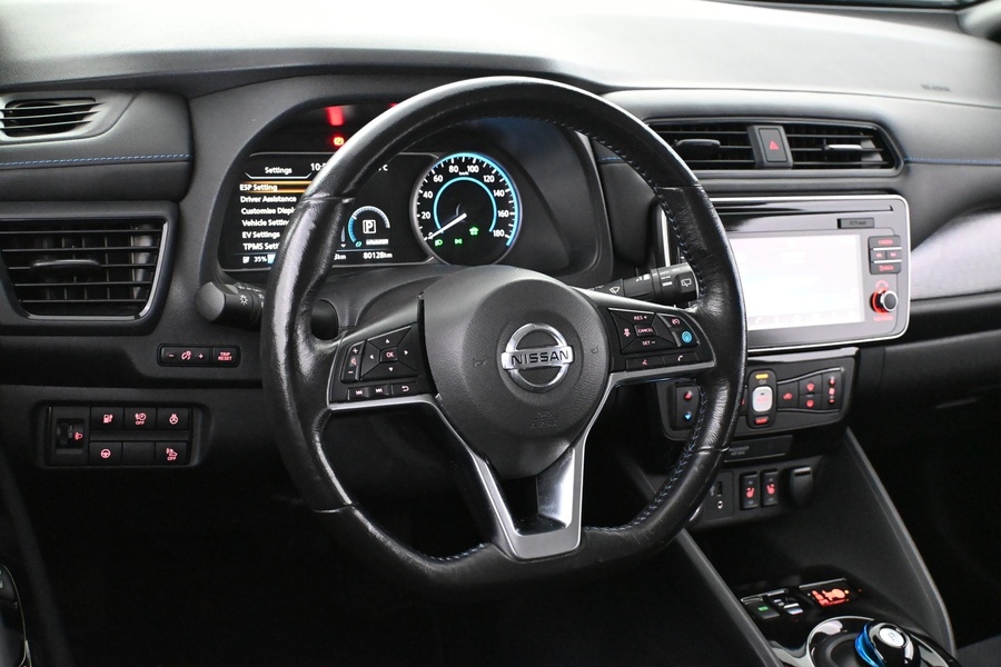 Nissan Leaf vaihtoauto