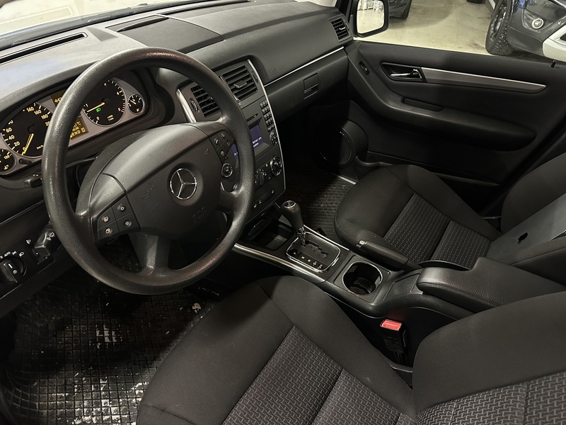 Mercedes-Benz B vaihtoauto