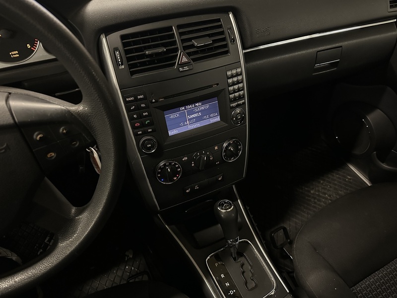 Mercedes-Benz B vaihtoauto