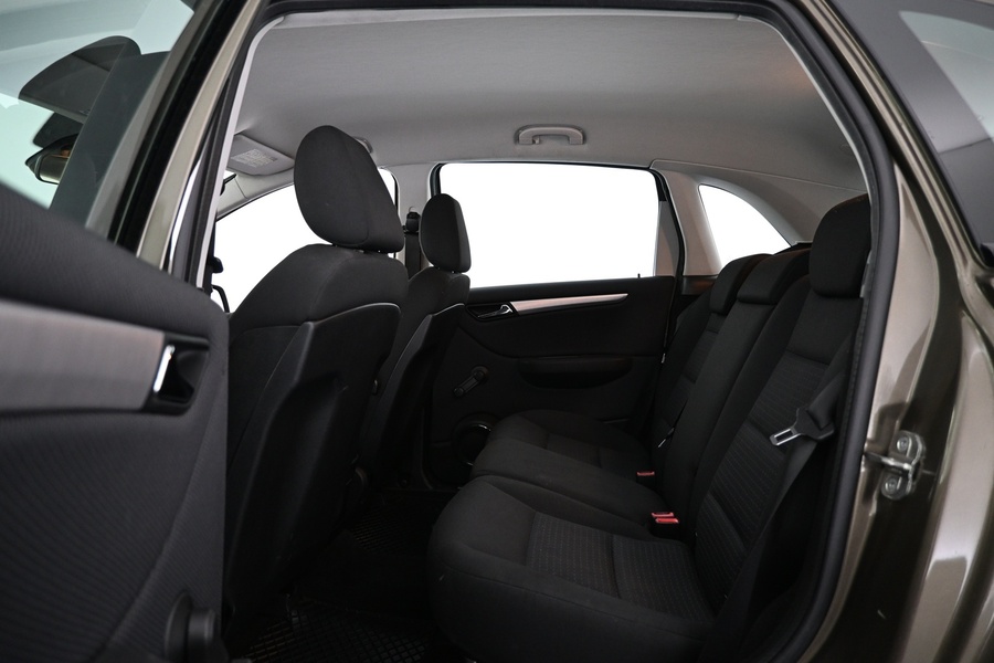 Mercedes-Benz B vaihtoauto