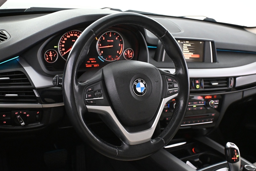 BMW X5 vaihtoauto