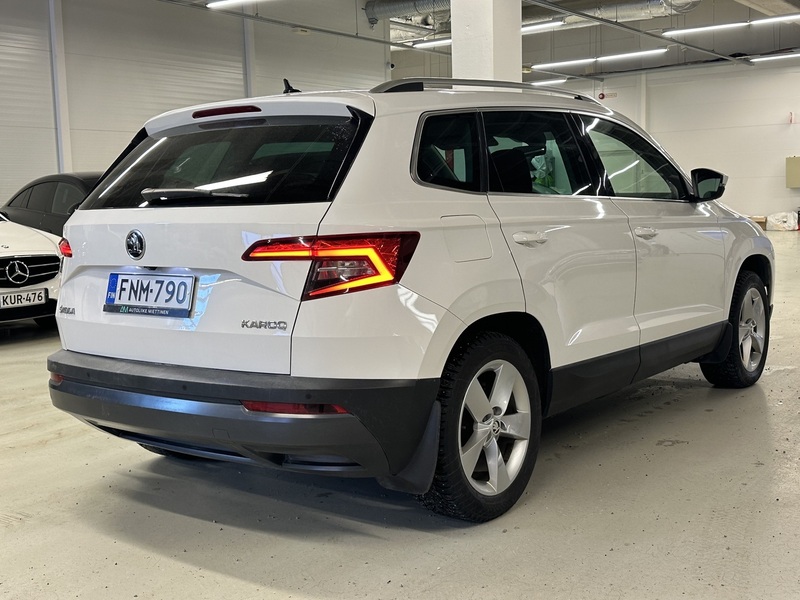 Skoda Karoq vaihtoauto