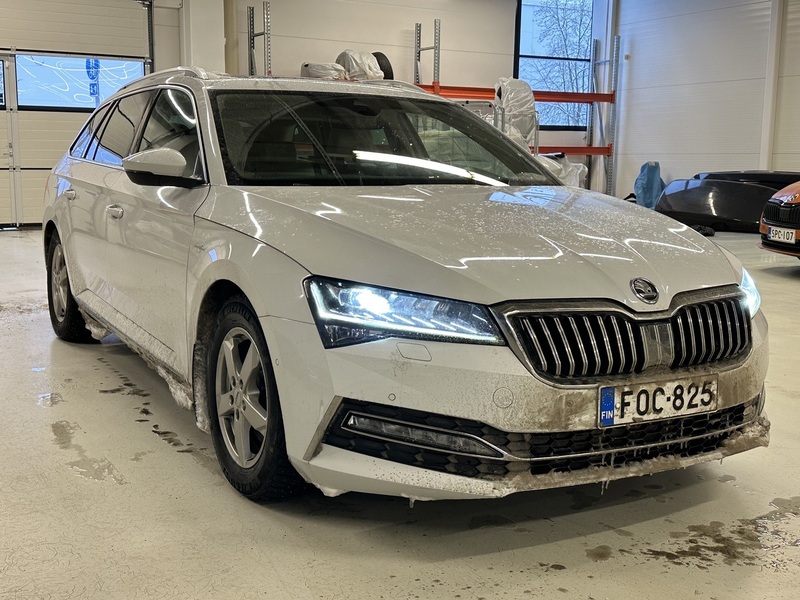 Skoda Superb vaihtoauto