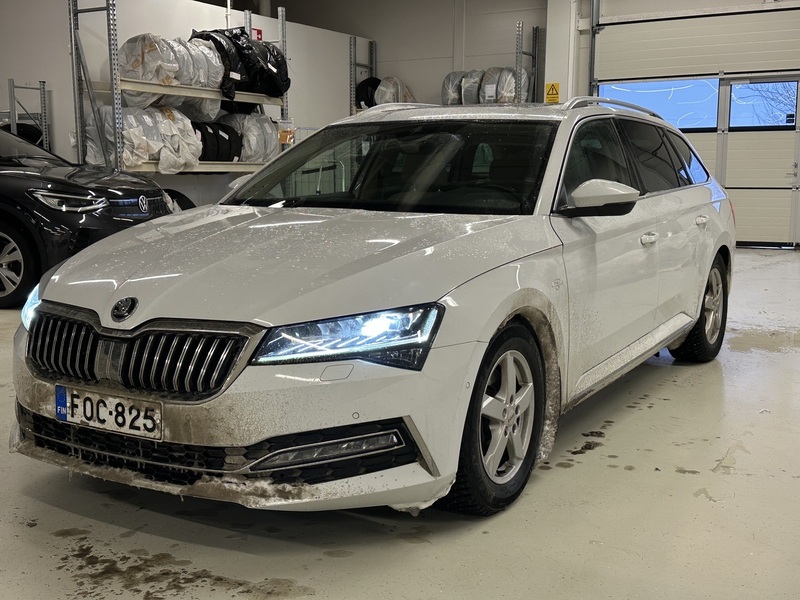 Skoda Superb vaihtoauto