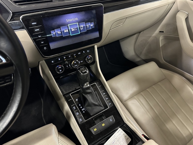 Skoda Superb vaihtoauto