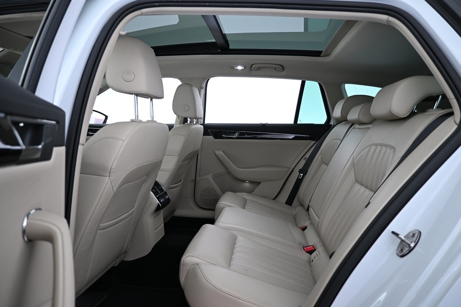 Skoda Superb vaihtoauto