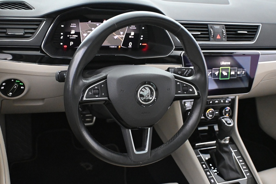 Skoda Superb vaihtoauto