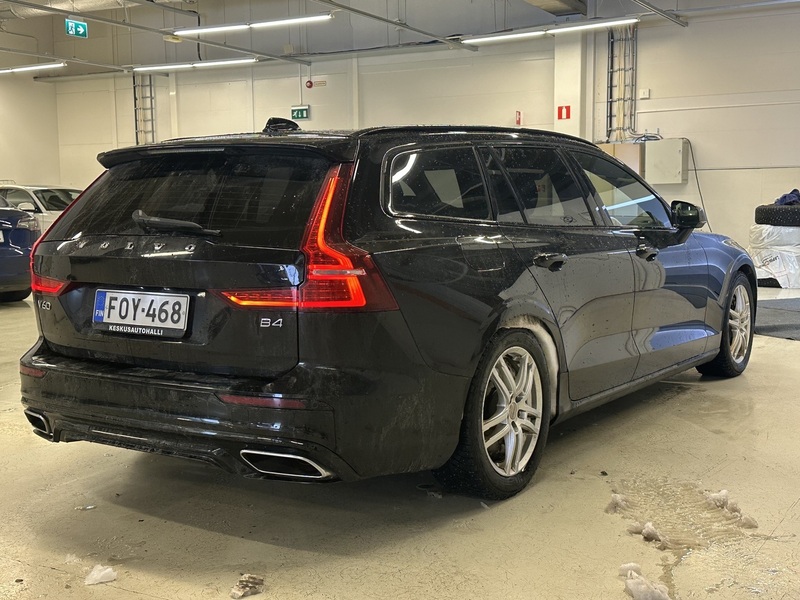 Volvo V60 vaihtoauto