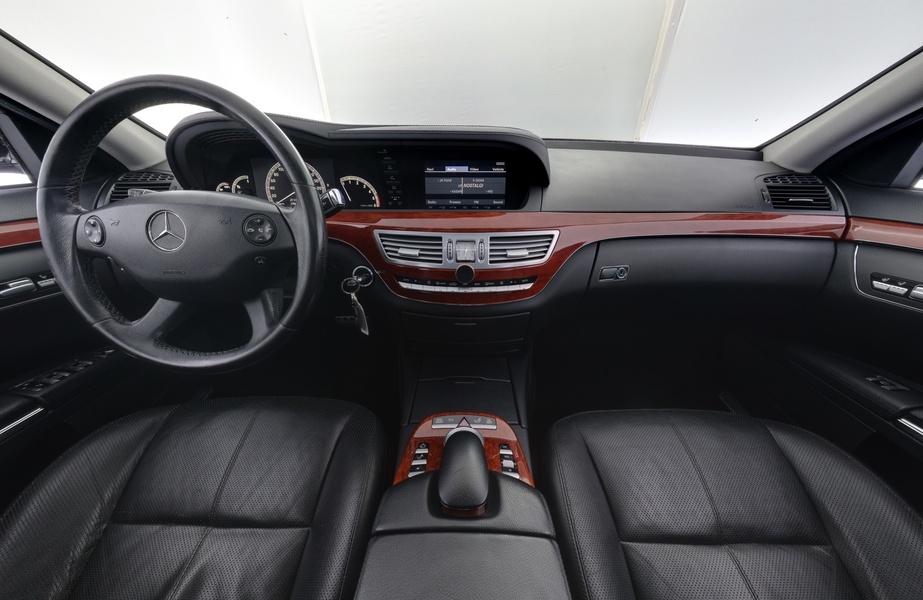 Mercedes-Benz S vaihtoauto