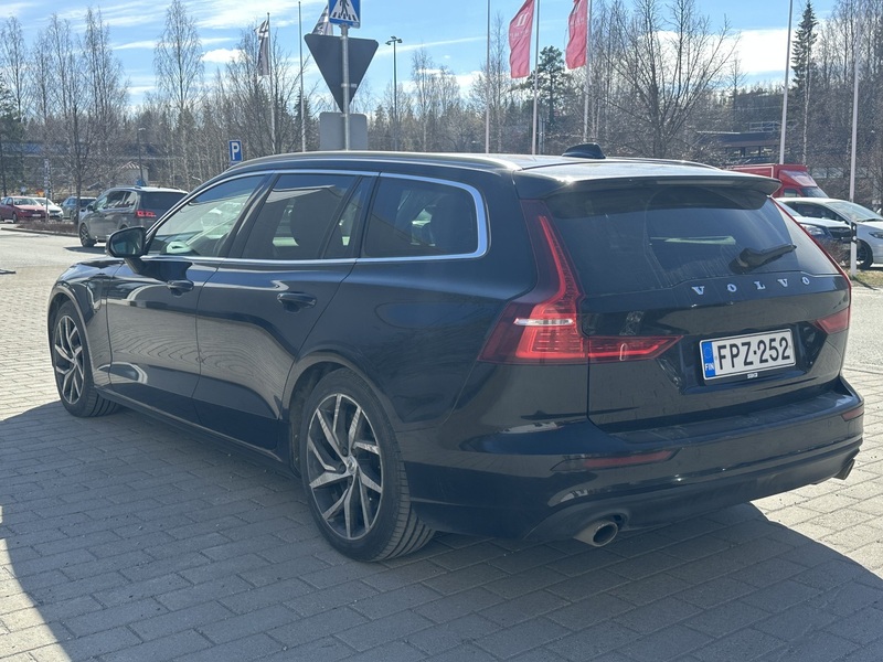 Volvo V60 vaihtoauto