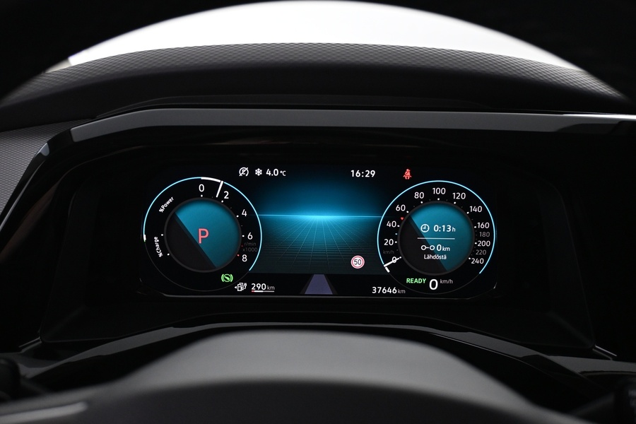 Volkswagen Multivan vaihtoauto