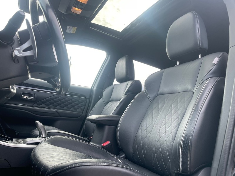 Mitsubishi Outlander PHEV vaihtoauto