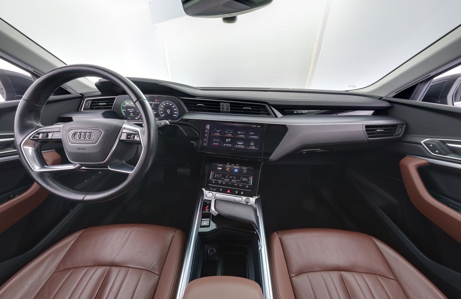 Audi e-tron vaihtoauto