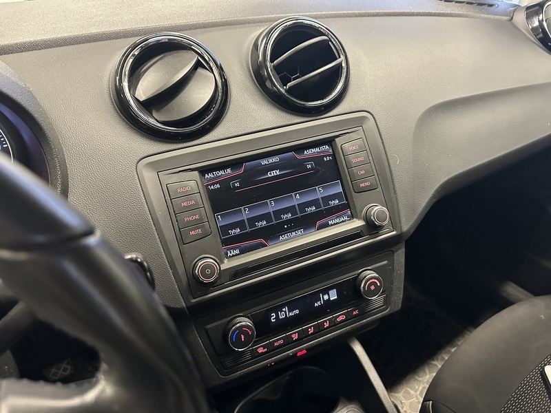 SEAT Ibiza vaihtoauto