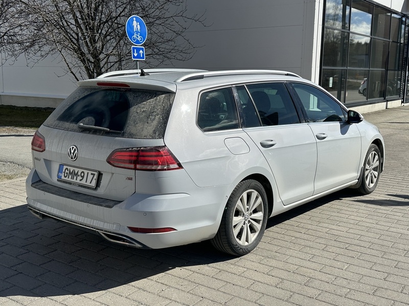 Volkswagen Golf vaihtoauto