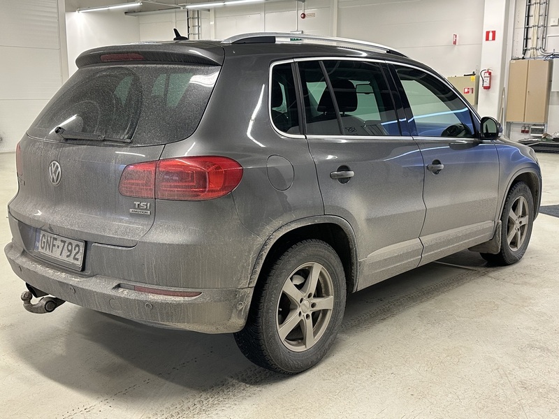 Volkswagen Tiguan vaihtoauto