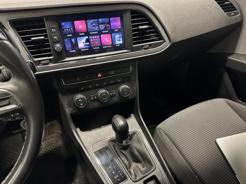 SEAT Leon ST vaihtoauto