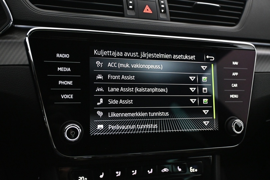 Skoda Superb vaihtoauto