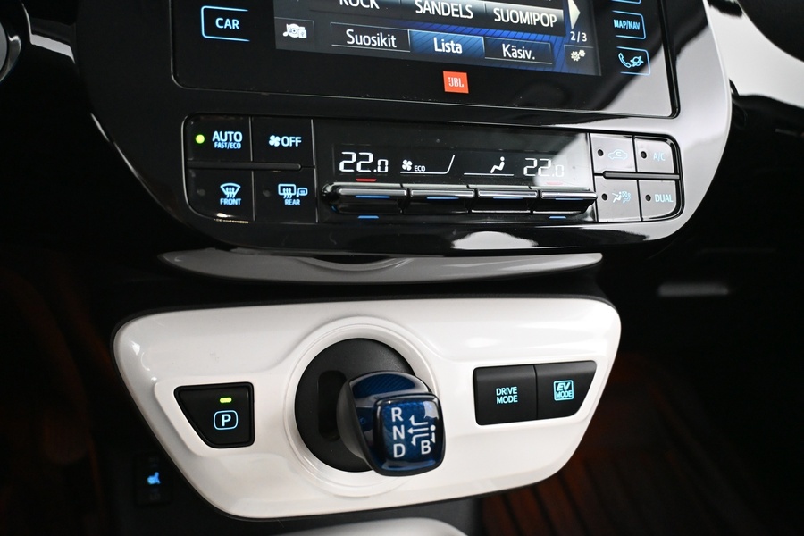 Toyota Prius vaihtoauto