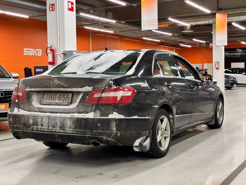 Mercedes-Benz E vaihtoauto