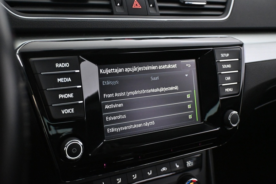 Skoda Superb vaihtoauto