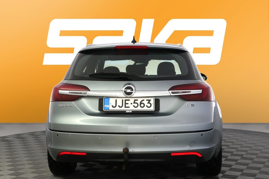 Opel Insignia vaihtoauto