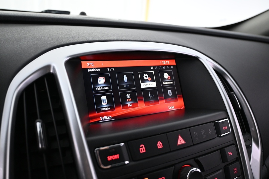 Opel Astra vaihtoauto