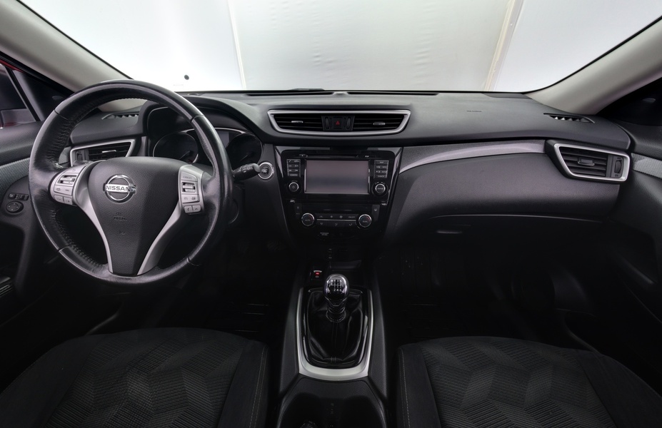 Nissan X-Trail vaihtoauto